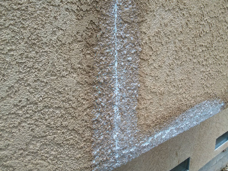 Repairing Hairline Cracks In Exterior Stucco A Helpful Tutorial